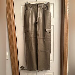 Abercrombie & Fitch Women’s 90s Relaxed Jean High Rise